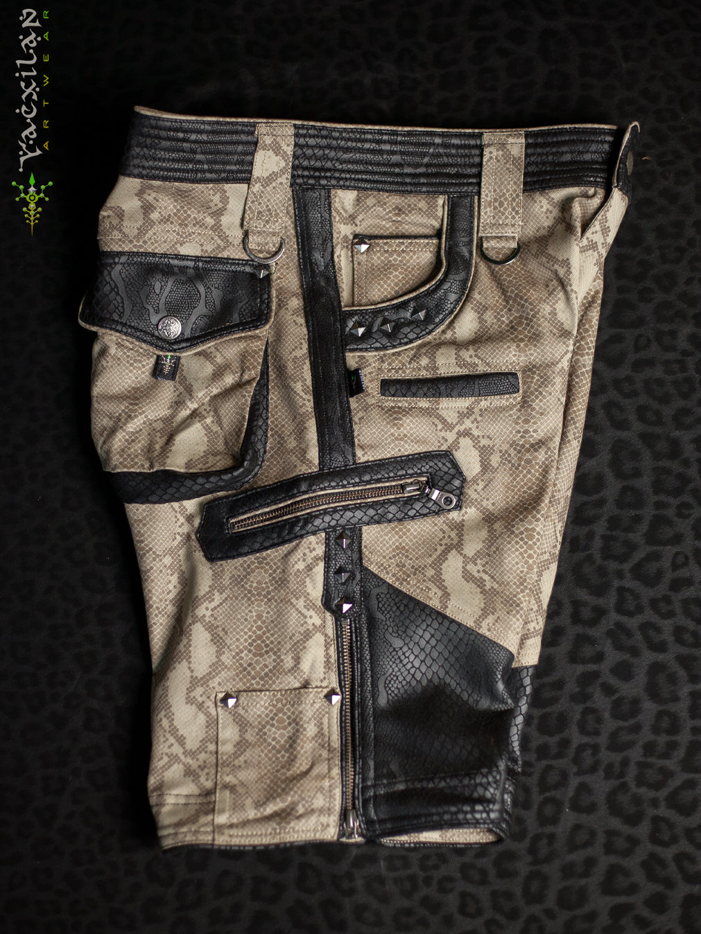 Flying Short Men / Twill Fake Leather Patches - KINGKOBRA -BOA